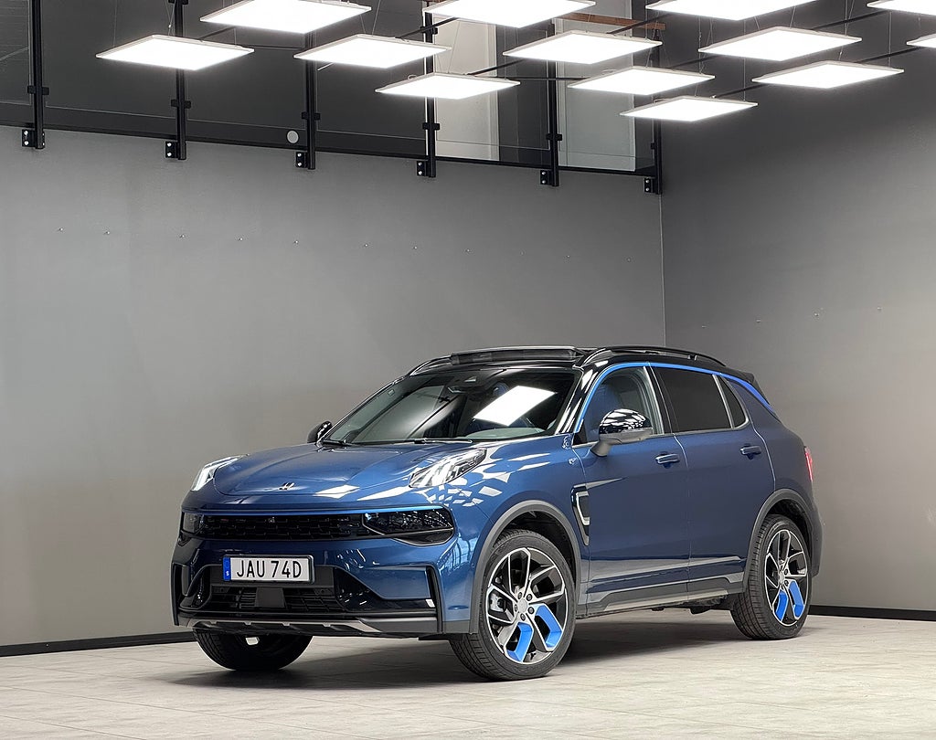 Lynk & Co 01 PHEV DCT / 360° kamera / Panorama