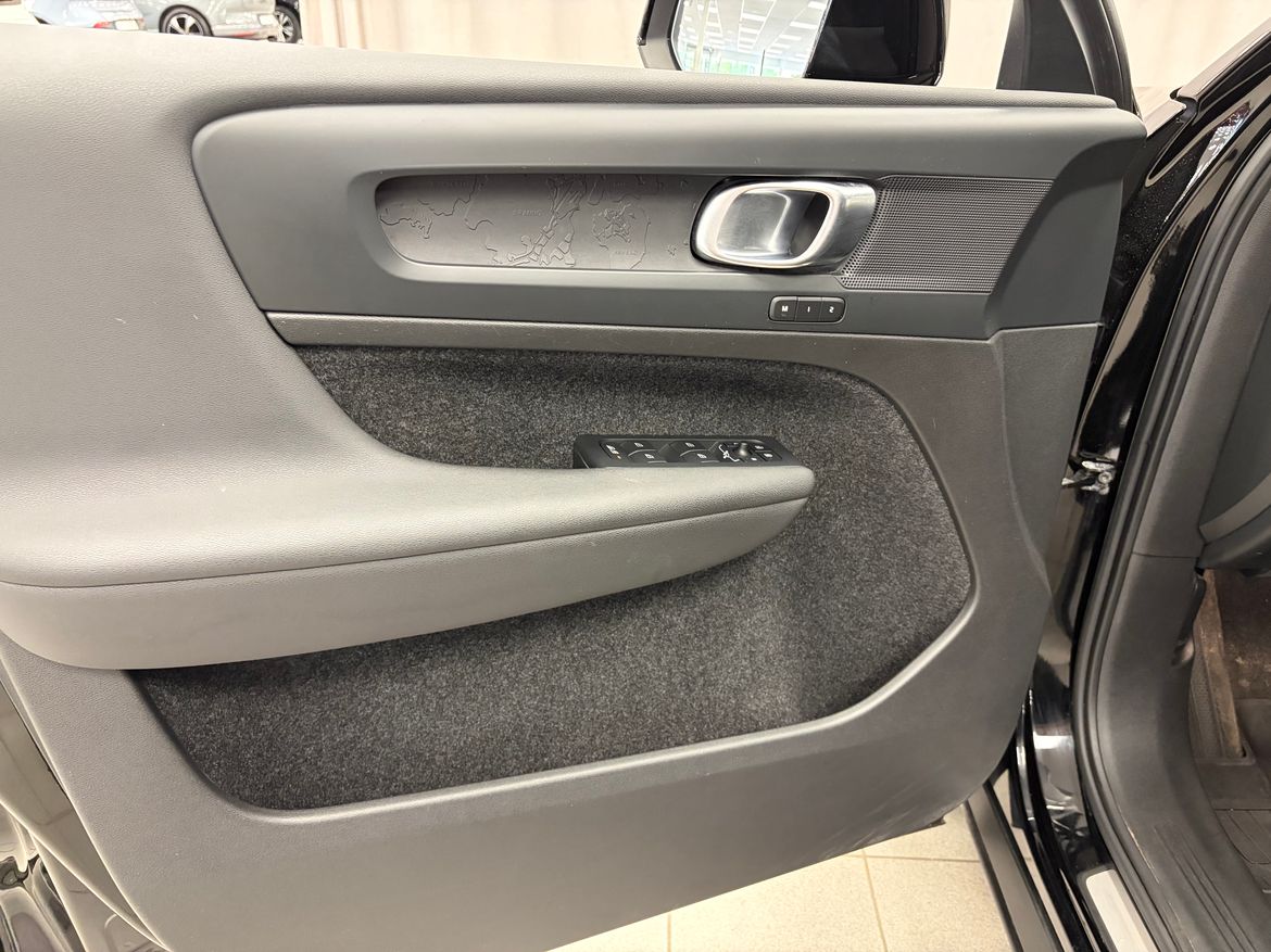 Volvo C40 Recharge Plus Edition 2023, kuva 4/10