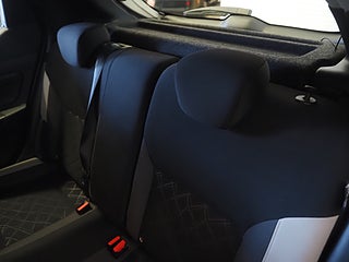 Halvkombi Nissan Micra 12 av 19