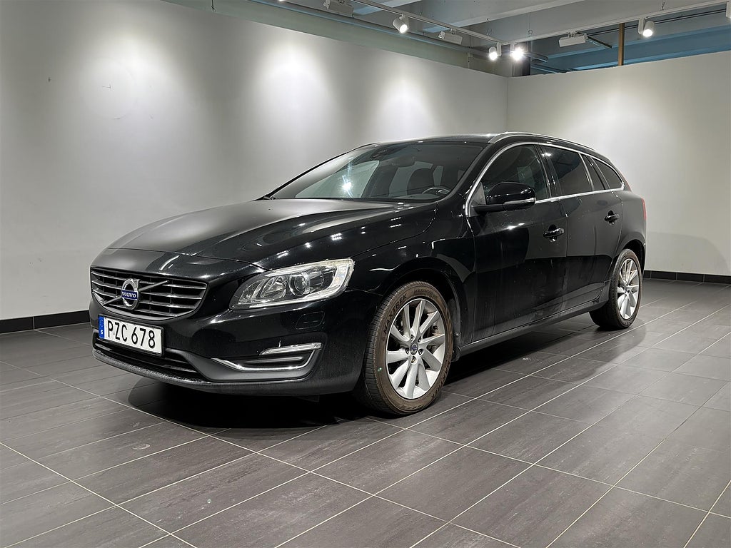 Volvo V60 D4 Summum VoC Navi Elstol Keyless Läder | Ränta 3,95%