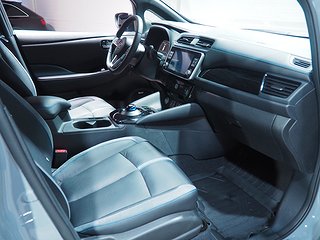 Halvkombi Nissan Leaf 3 av 20
