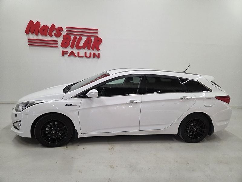 Hyundai i40 1,7 Crdi Manuell Buisness Kombi 136 Hk