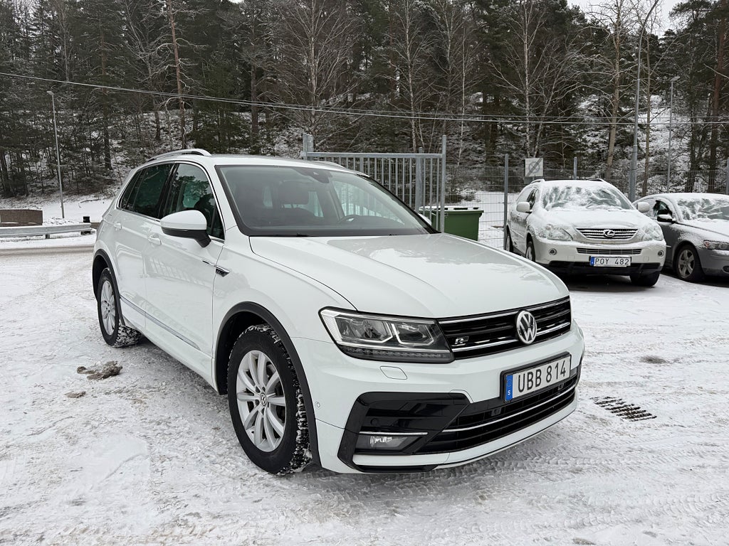 Volkswagen Tiguan 2.0 TDI 150hk 4Motion Automat R-line Nyservad D-Värmare