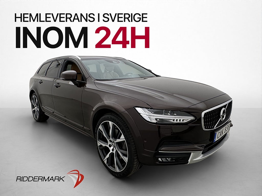 Volvo V90 Cross Country T6 AWD Pro Pano B&W HUD VOC Värm 360