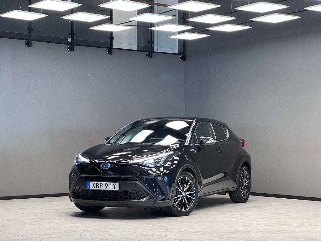 Toyota C-HR Hybrid CVT Executive / B-kamera / Carplay