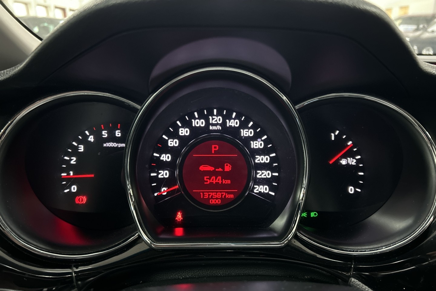 Kia Ceed 2013, bild 7/10