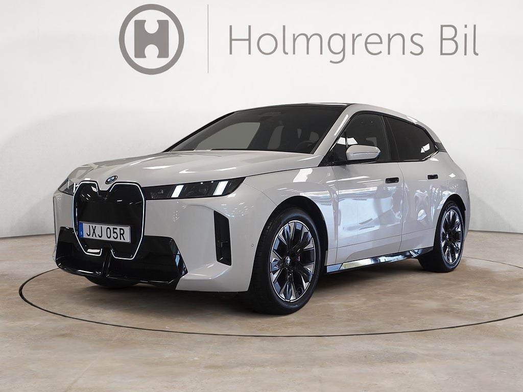 BMW iX xDrive60 4,45% ränta M Sport Pro Supercharged Ed Drag DA Pro B W