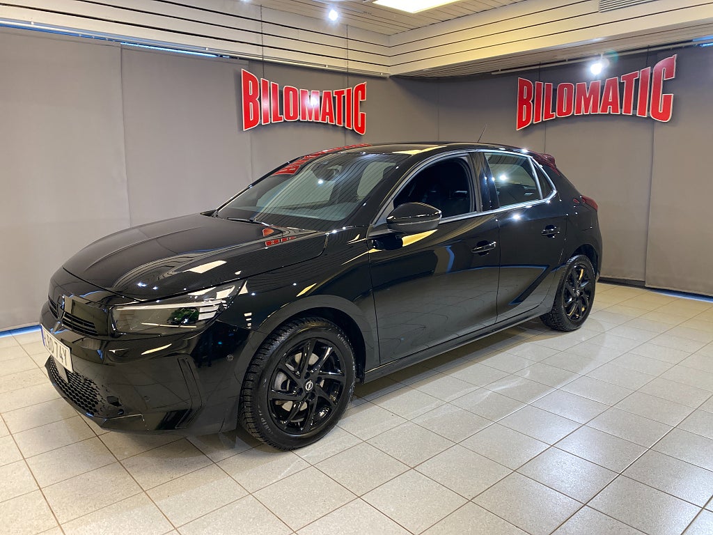 Opel Corsa GS P130 AUT Black Edition Apple V-Hjul