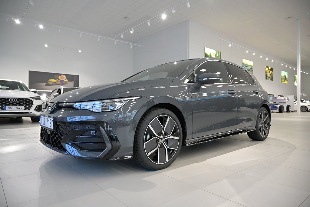 Volkswagen Golf R-Line 2.0 TSI 204 hk 4Motion 