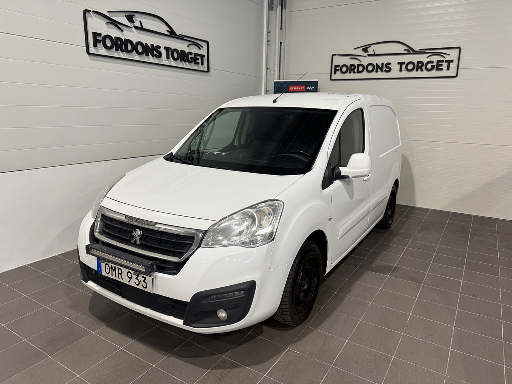 Peugeot Partner Skåpbil 1.6 BlueHDi Nybesiktad|P-Sensorer|Drag|