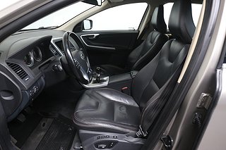 SUV Volvo XC60 8 av 25