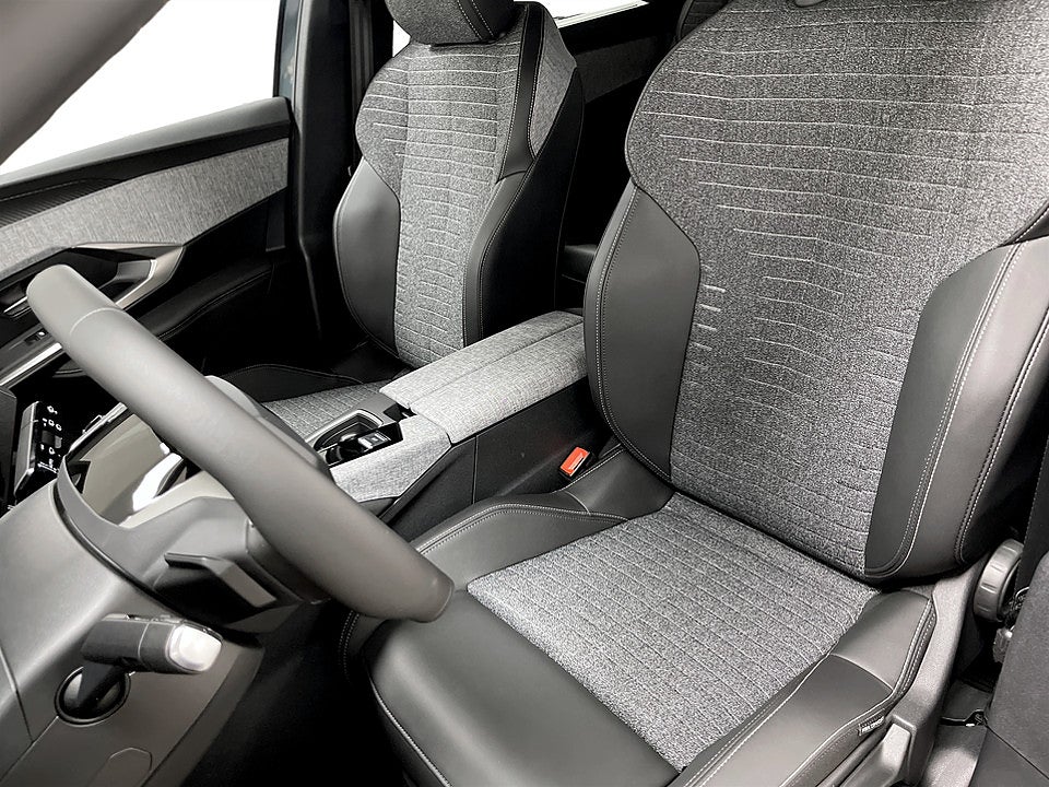 Bild på Peugeot 5008 Allure Hybrid - KAMPANJ! PRIVATLEASA FRÅN 24 MÅN