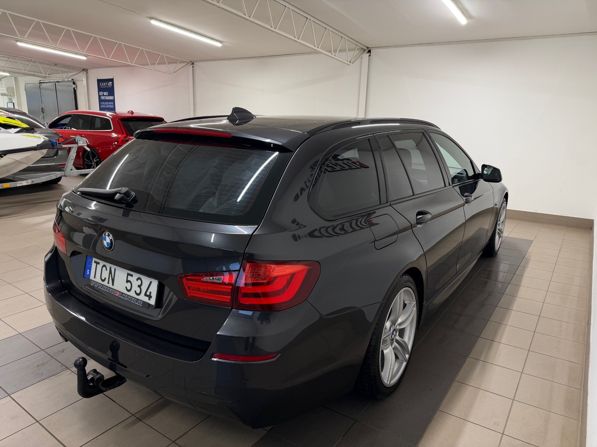 BMW 525 2013, bild 5/35