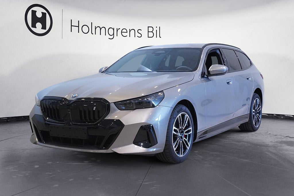 BMW i5 xDrive40 Touring M Sport Pro Business Edition Drag DA H K |