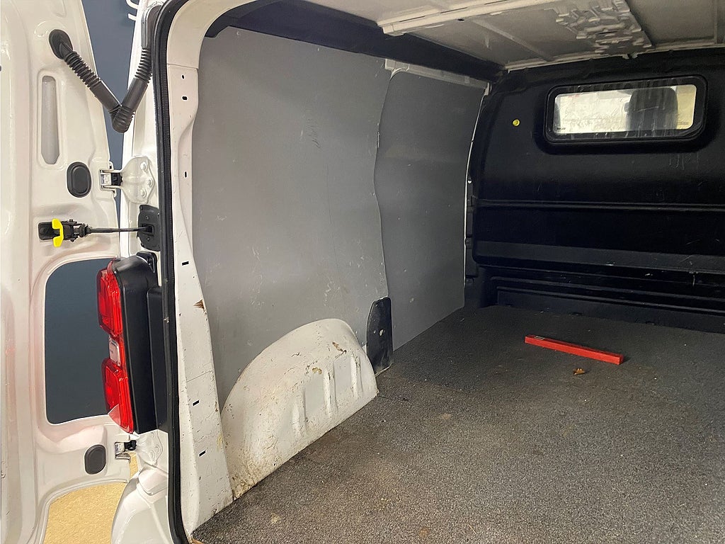 Bild på Citroën Jumpy PRO Business 2.0 BHDi 122hk - MOTORVÄRMARE