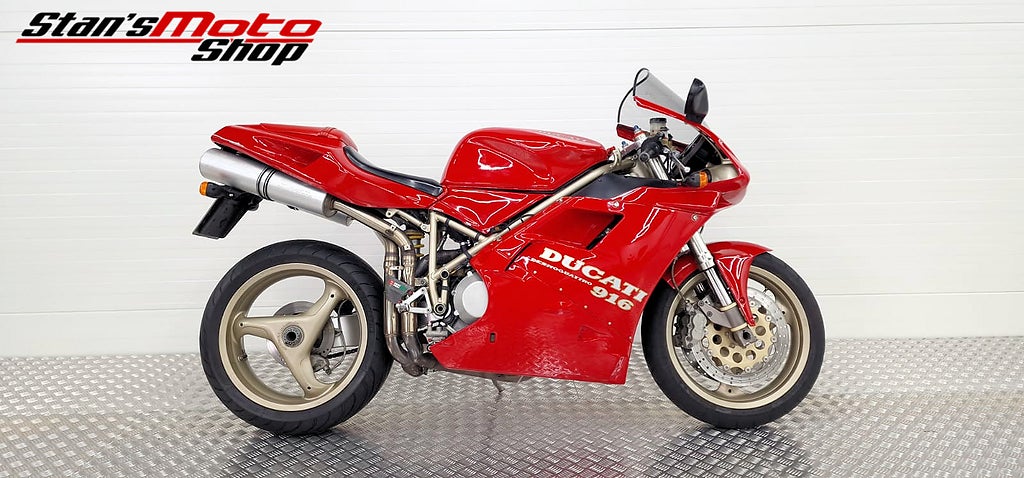 Ducati 916  