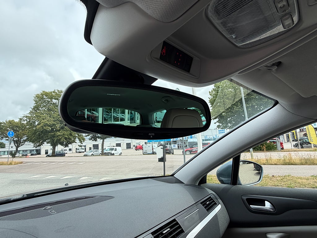 Citroën C5 Tourer 2.2 HDi RIKLIGT UTRUSTAD