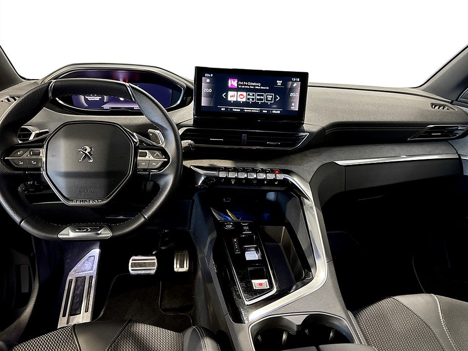 Bild på Peugeot 3008 GT 1.2 PT 130hk Aut B-KAMERA CARPLAY