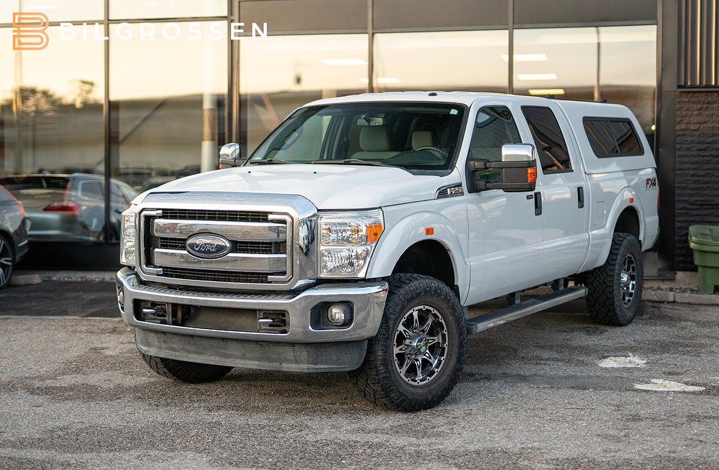 Ford F-250 6.2L 400HK SRW 4X4 Super Duty XLT Premium