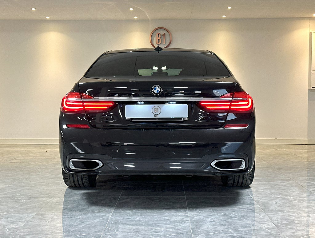 BMW 740 Le XDRIVE 326HK M-SPORT PANO H&K SOFTCLOSE HDU 360°