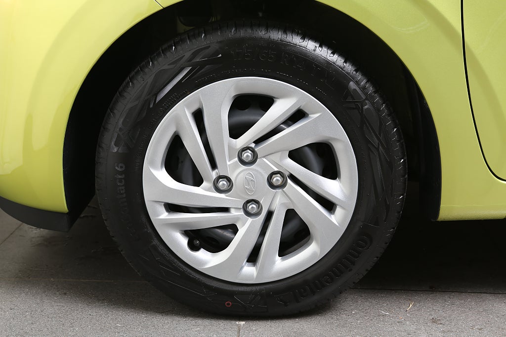 Hyundai i10 1,0 Automat Advanced 2025