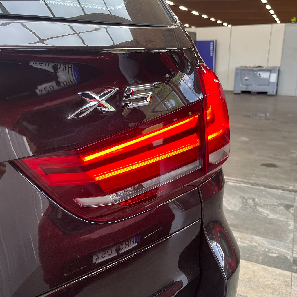 BMW X5 4,99% xDrive40e Pano H/K Värmare Backkamera Drag M-ratt