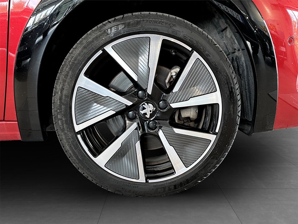 Bild på Peugeot E-208 GT Pack 50kWh 136hk Aut B-KAMERA NAVI