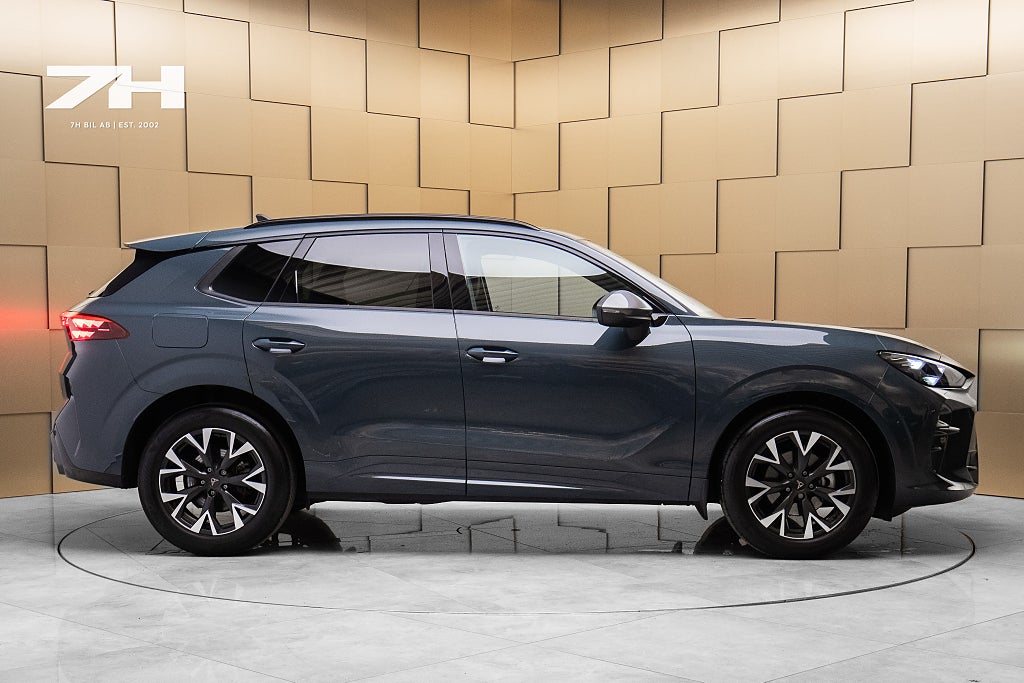 Cupra Terramar 1.5 eTSI / Backkamera / Carplay / Rattvärme / Cockpit