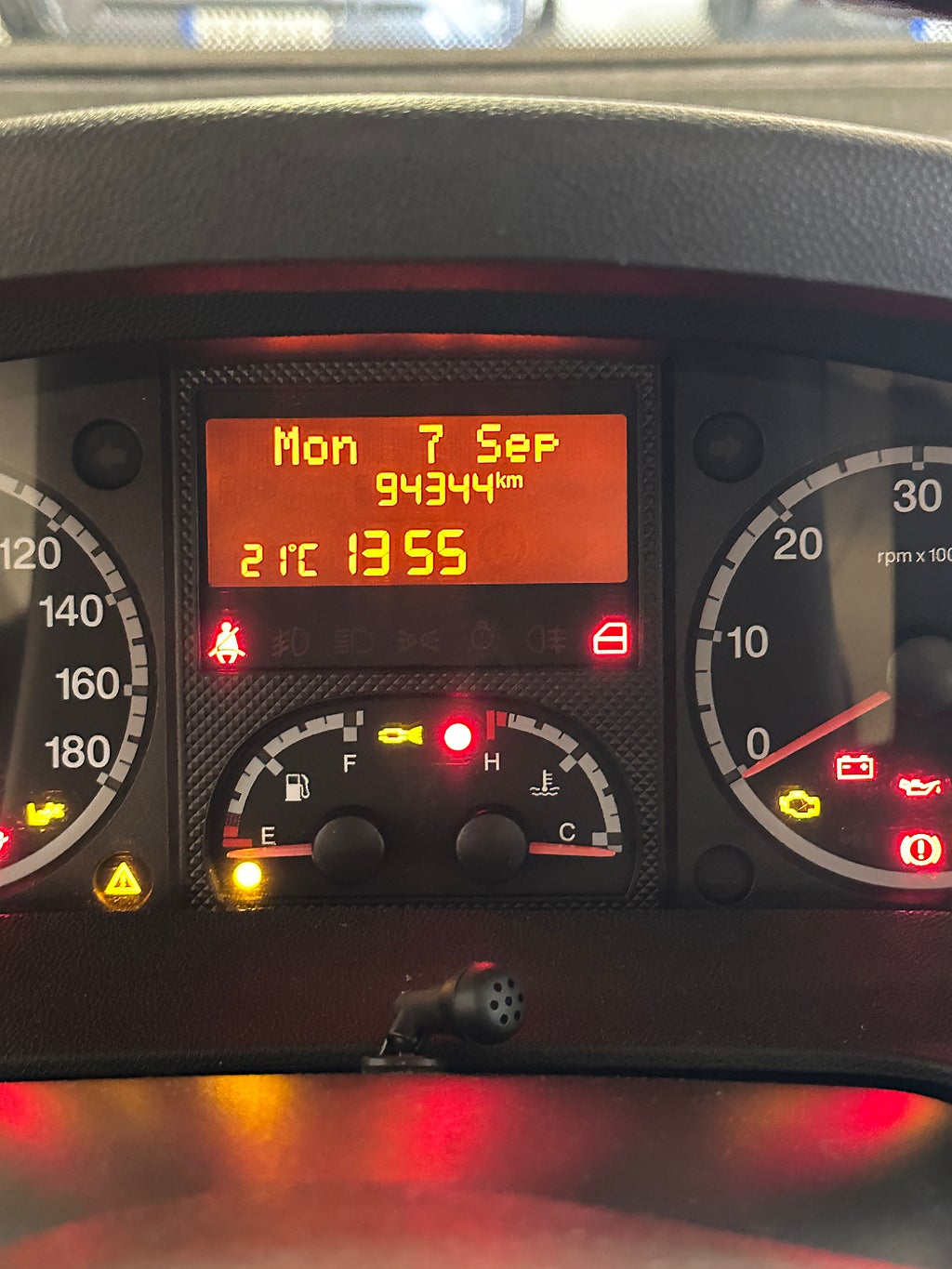 Hymer EX 688 Långbäddar taksäng fint skick thumbnail