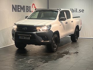 Toyota Hilux Hilux DH 2.4 AWD 150hk LED-ramp/Drag/S&V-hjul