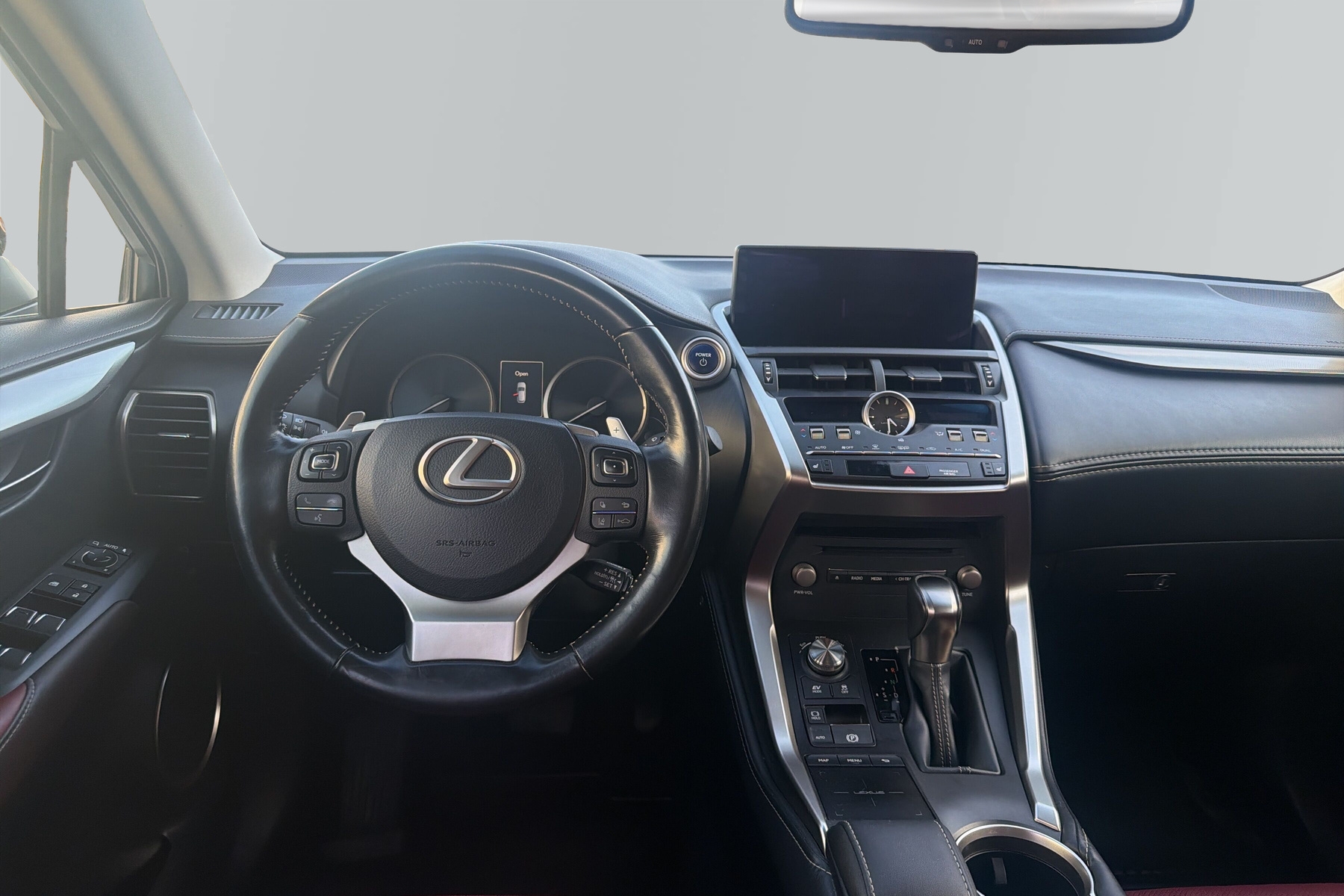 Lexus NX 300h AWD 2.5 AWD E-CVT Executive läder Navi Adaptivfart 2018 - miniatyr 28