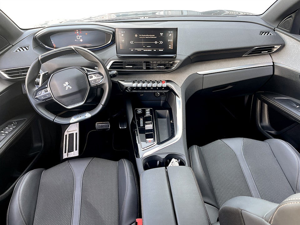 Bild på Peugeot 5008 GT 1.2 PT 130hk Aut 7-SITS B-KAMERA 