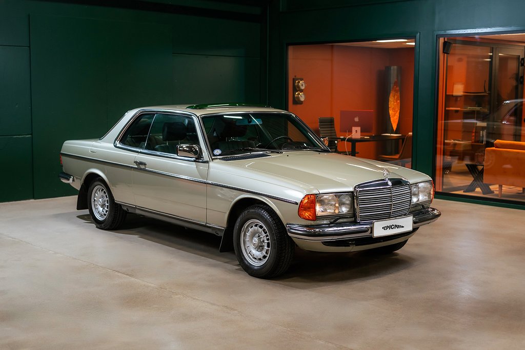 Bild på Mercedes-Benz 230
