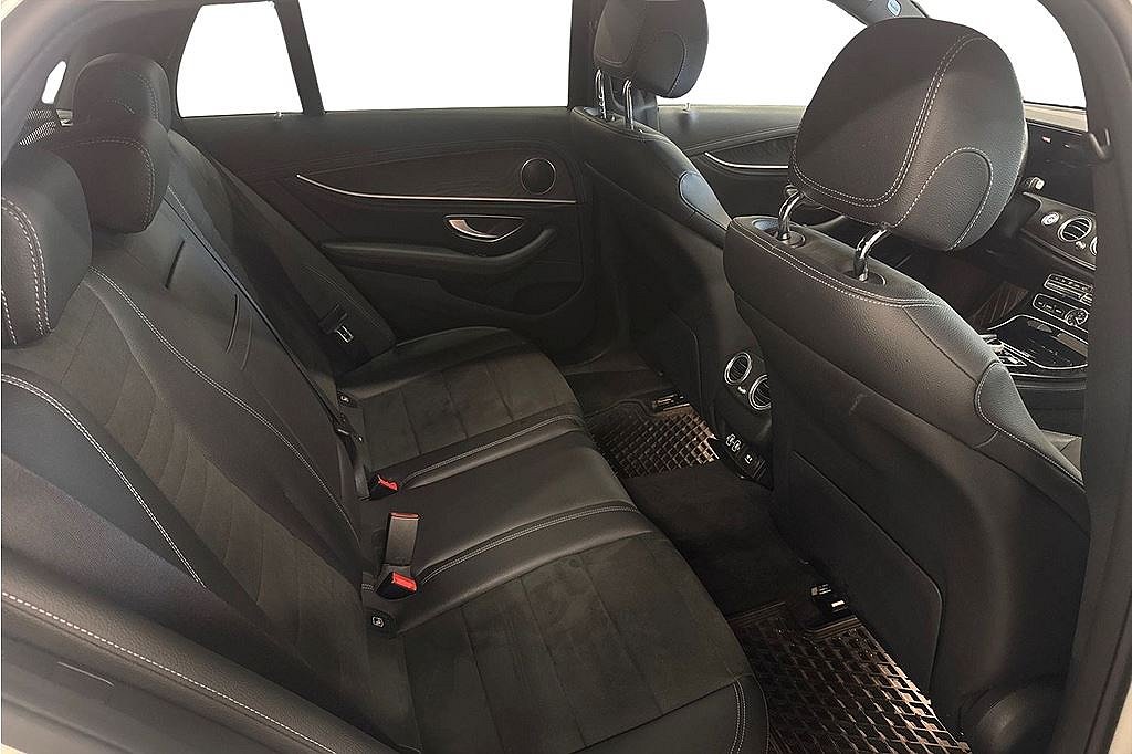 Mercedes-Benz E 300 de, AMG, fr 2,95%, 12mån garanti