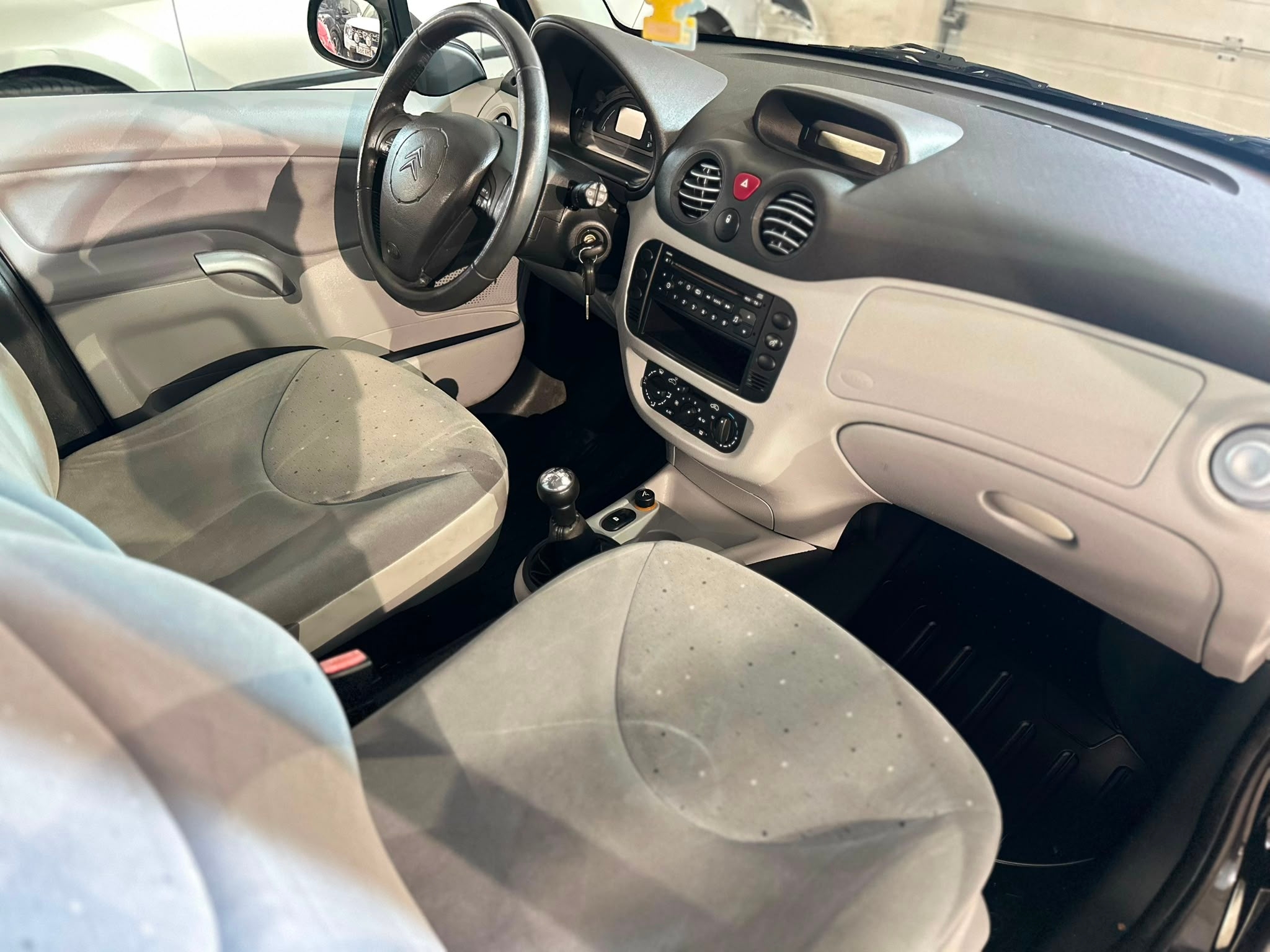 Citroen C3 1.4 8v Besiktigad & Ny Servad 2006, bild 7/39