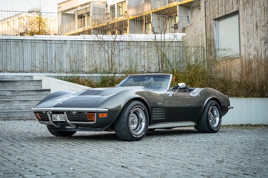 Chevrolet Corvette Stingray Convertible 5.7 V8 - 800hk