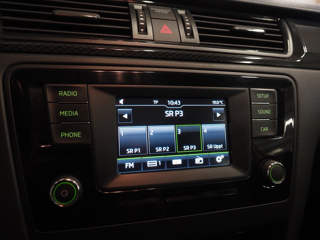 Skoda Rapid Spaceback 1.2 TSI 110hk Monte Carlo |Pano|PDC| 2016