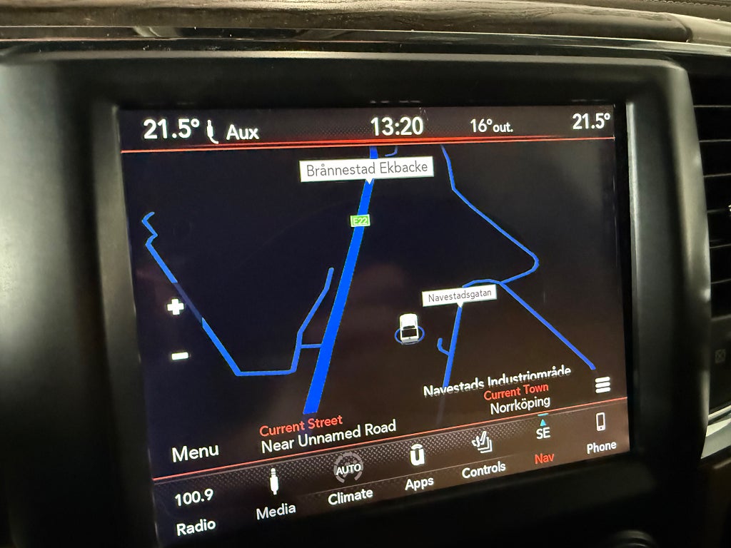 Dodge RAM Crew Cab 5.7 V8 HEMI 4×4 Long Horn - bild 12