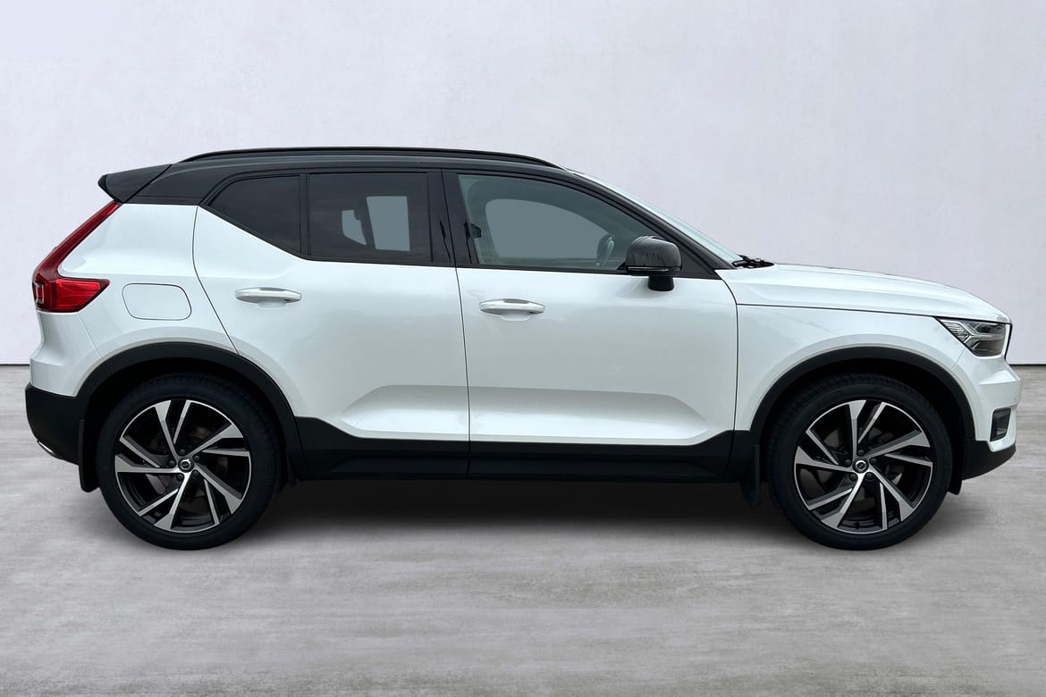Volvo XC40 D4 AWD R-Design 2019, bild 3/46