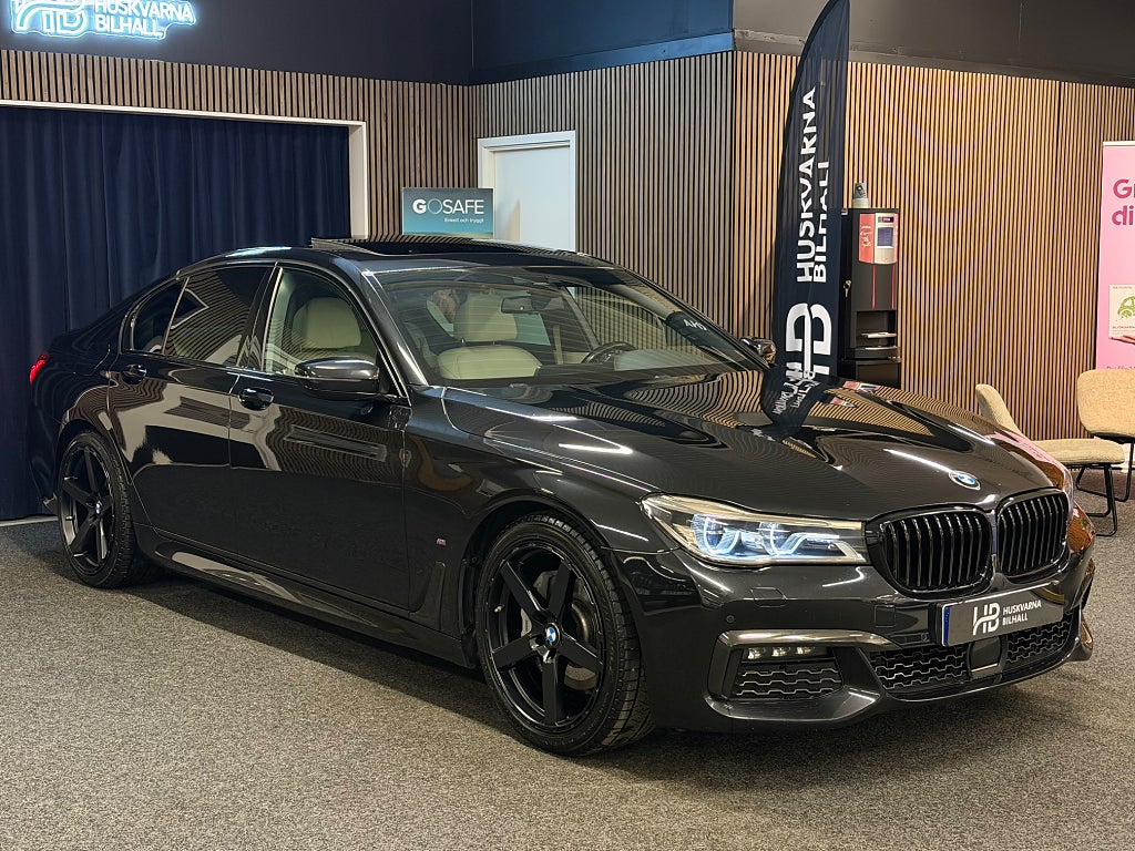 BMW 740 e Steptronic M Sport Carbon Core Luftfjädring MOMS