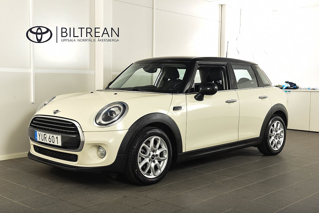 MINI Cooper 5-dörrars Pepper Connected Media Vinterhjul