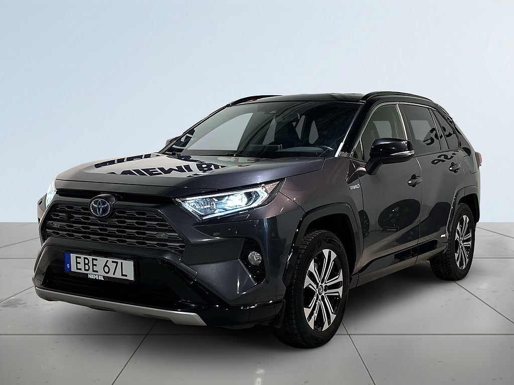 Toyota RAV4 Hybrid AWD-i E-CVT 222hk JBL Drag Kamera Mvärm SoV