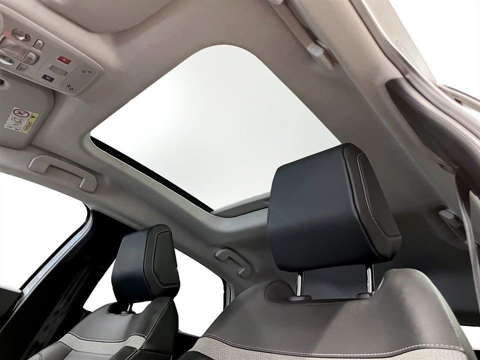 Bild på Citroën C4 Shine Exclusive 1.2 PT 155hk Aut - PANO, B-KAMERA