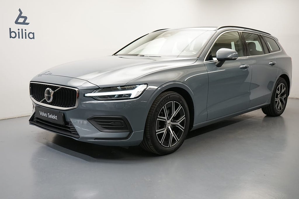 Volvo V60 B4 Bensin Core, Navigation, Parkeringskamera bak