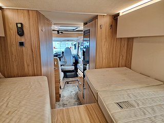Husbil-integrerad Hymer Exsis-I 580 31 av 31