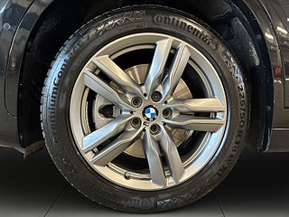 BMW X1 xDrive25e Aut Drag Kamera Farthållare HuD Pano S&V-hjul – bild 14