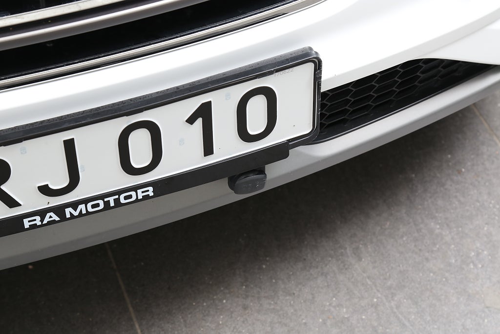 Hyundai Tucson 1,6 T-GDI Premium AWD Aut Pano Skinn 1ägare Motorv Drag 2018
