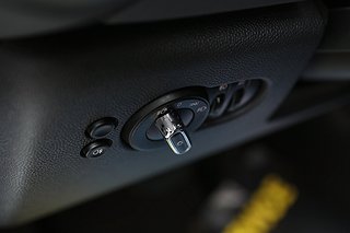 Halvkombi MINI Cooper 11 av 23