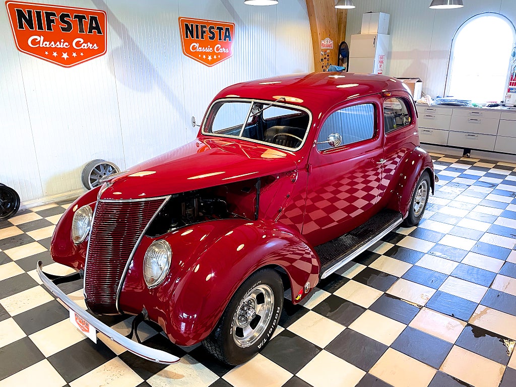 Ford Model 74 Tudor Sedan 