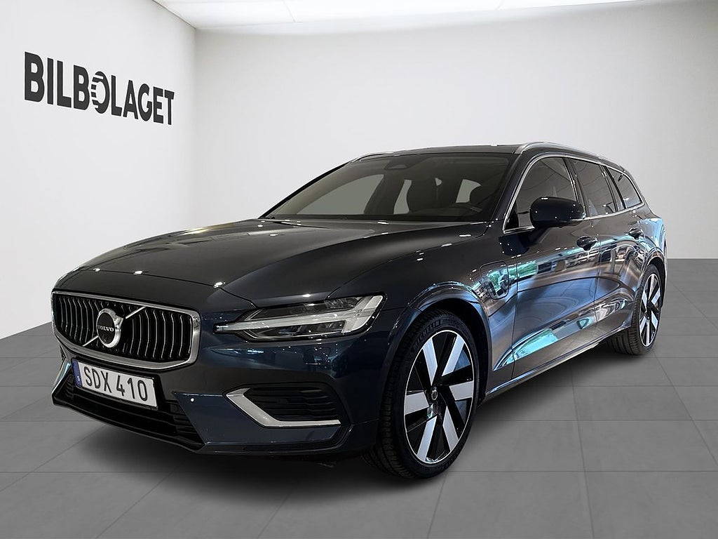 Volvo V60 Recharge T6 Ultimate Bright (DRAG/360/PANO)